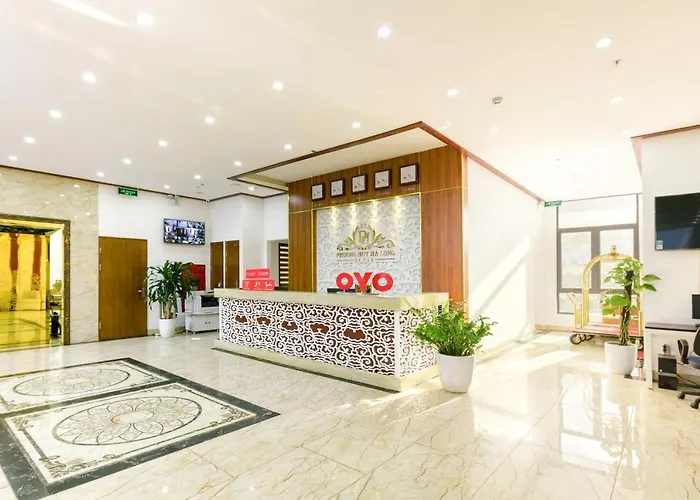 Hotel Oyo 759 Phuong Huy Hạ Long