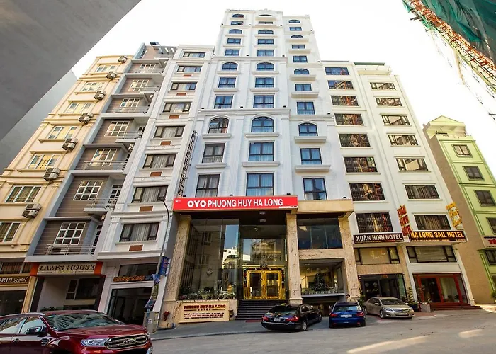 Hotel Oyo 759 Phuong Huy Hạ Long