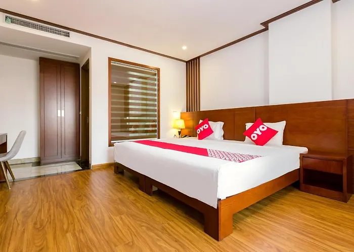 Hotel Oyo 759 Phuong Huy Hạ Long